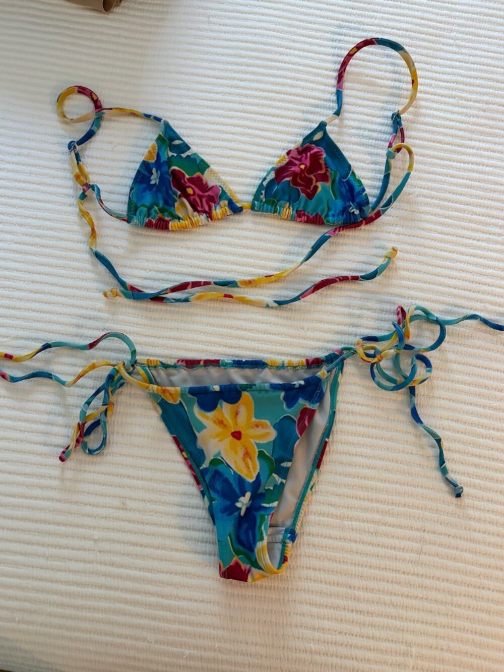 Loleia String Bikini - Floral Print XS/S